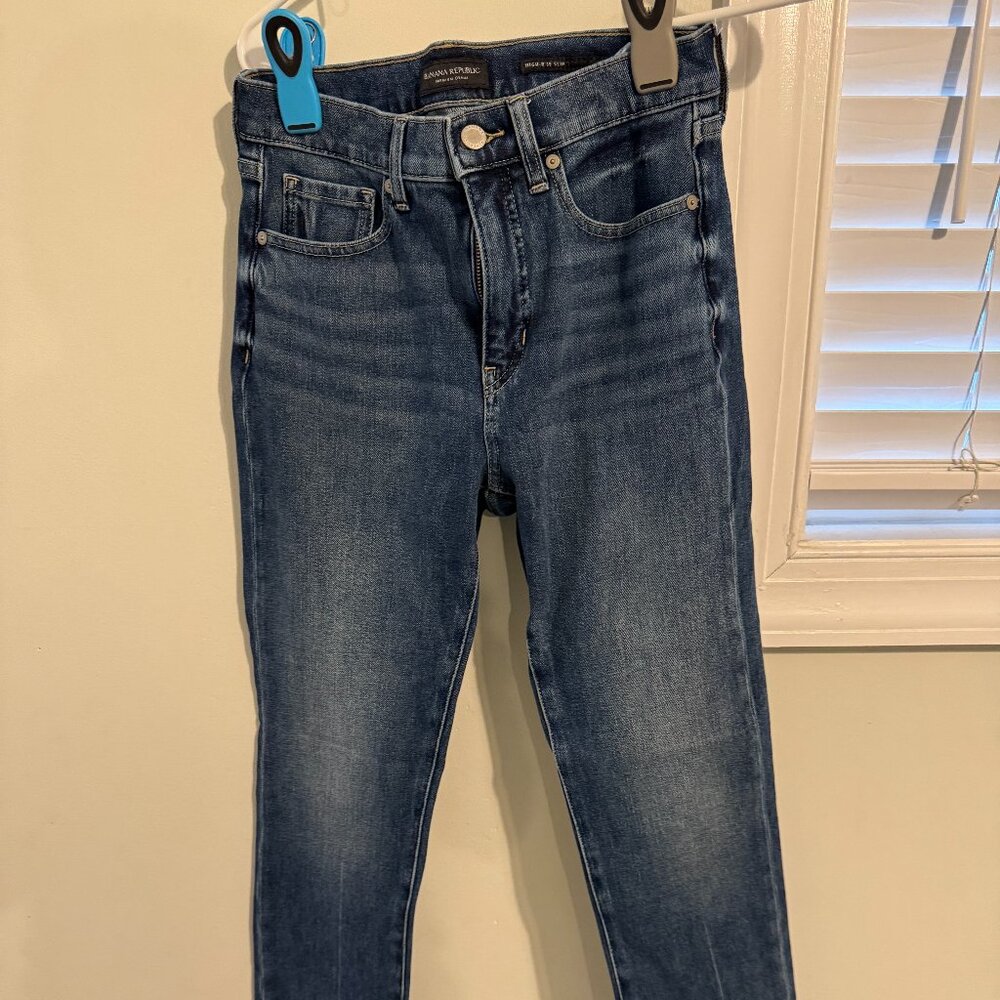 Ladies Banana Republic High Rise Slim Jeans